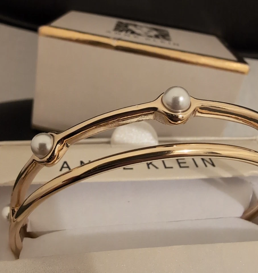 Anne Klein 手镯金色 2 件套水晶盒装 - 请参阅说明 — 第 4/4 张图片