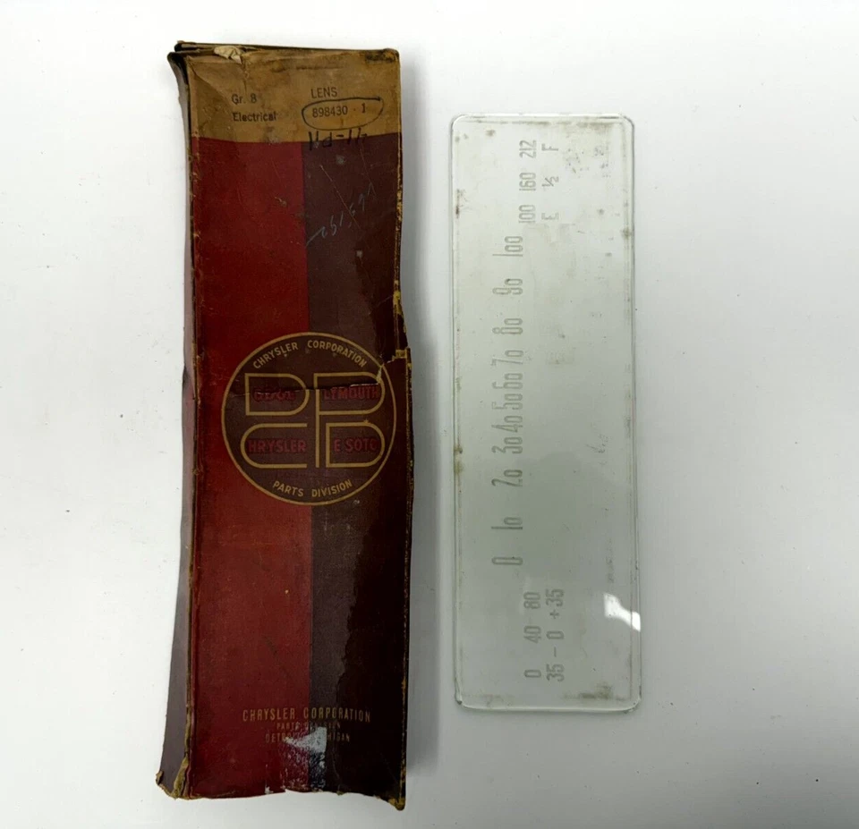 1941 Plymouth P12 Special Deluxe Instrument Panel Cluster Lens 898430 NOS. - Image 3 of 4