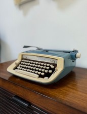 Vintage 1970’s Royal Sabre Portable Typewriter with Case thumbnail