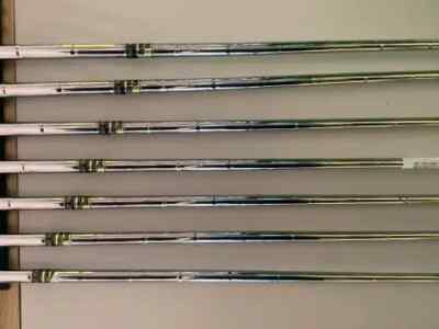 TaylorMade R9 Forged Iron Set 4-P 7pc Dynamic gold S200 Right Hand