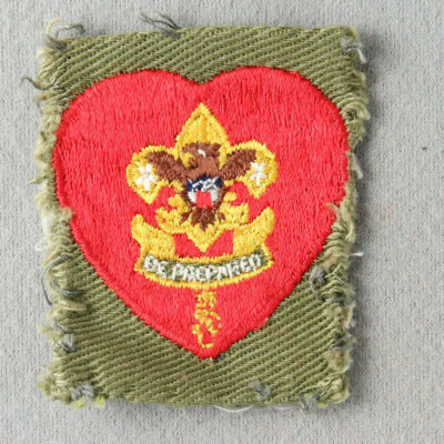 1946-1954 Life Scout Square Rank Patch Khaki Variety Cut Down Type 7E [MA272]