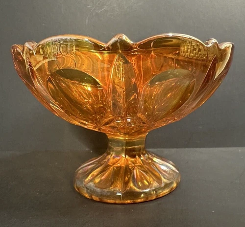 Vintage Pretty Imperial Iridescent Carnival Glass Bowl/Candy Dish 3"x4.5"