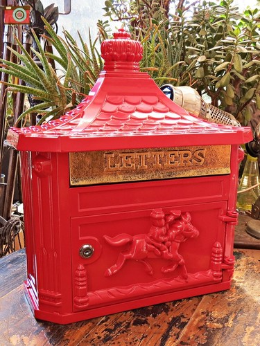 RED POST BOX, LOCKING. Aluminium, Wall Mounted, Very Stylish & Well Made. New