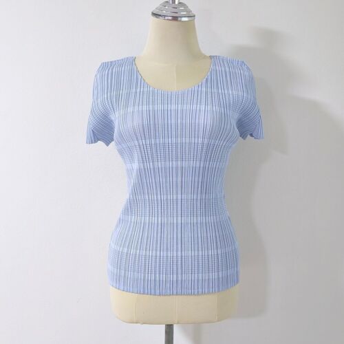 PLEATS PLEASE ISSEY MIYAKE Top Lihgt Blue Pleated Short Sleeve Size 3