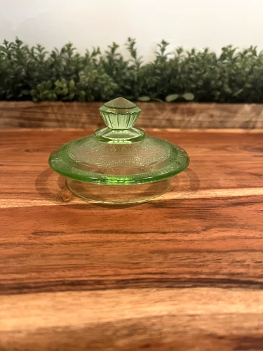 Stunning Green Cameo Depression Glass - Juice Pitcher Lid.  Extremely Rare!!!