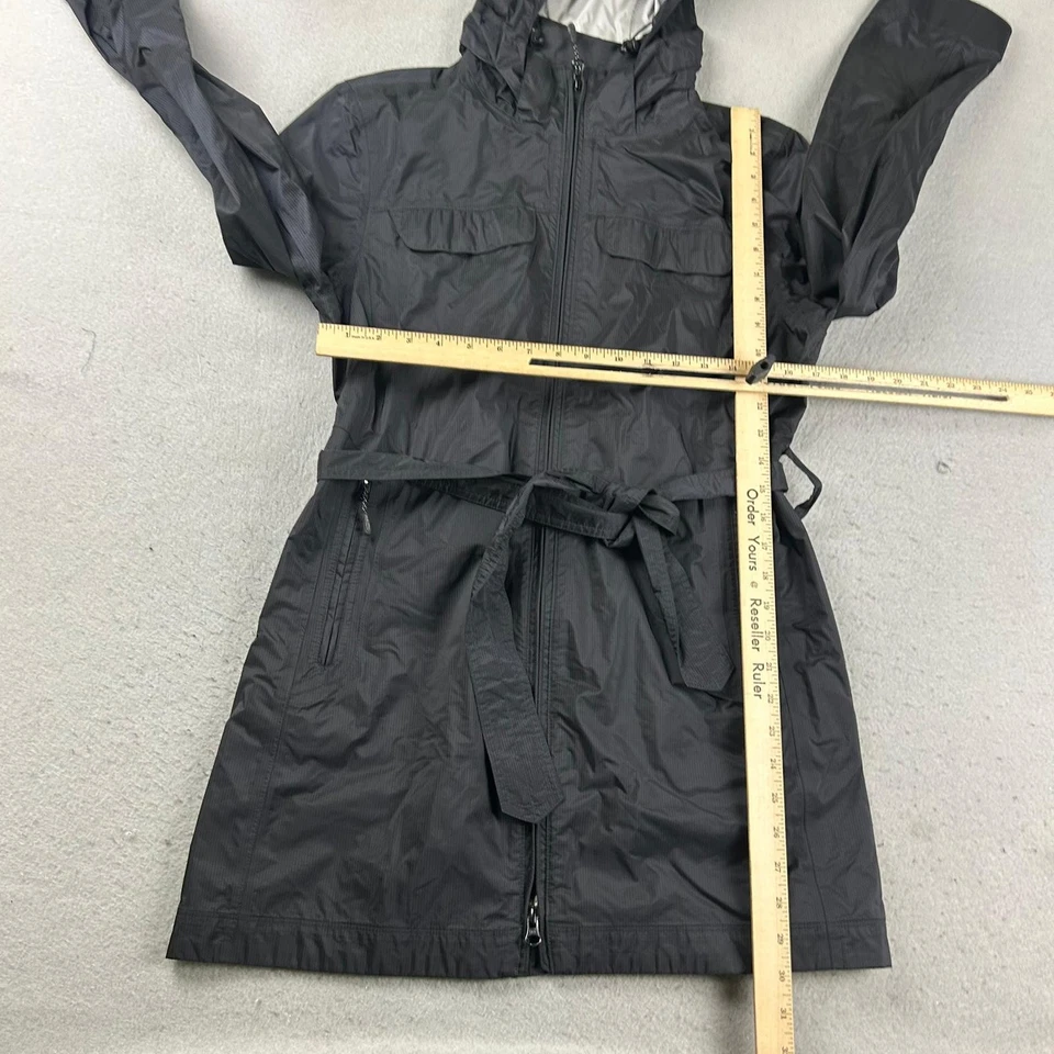 LL Bean Jacket Womens MP Black Nylon Full Zip Hooded Belted Lightweight Raincoat - Image 4 of 4