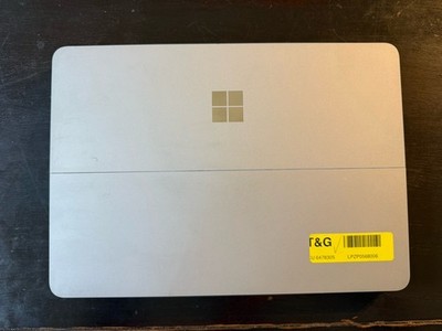 Microsoft Surface Laptop Studio 14.4  Intel Core i5 16GB Memory 256GB SSD