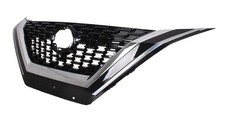 Fits Nissan Qashqai Front Grille With Chrome Moulding & Camera Hole 21