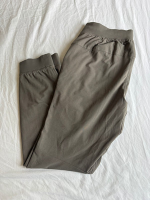 ABC Jogger Shorter Length Warpstreme Carbon Dust Mens Medium