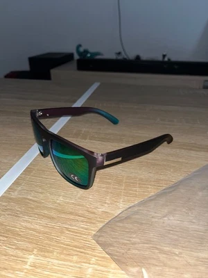 lunette de soleil polarized - Photo 1/4