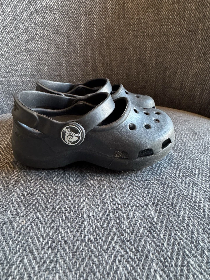 Zueco clásico Mary Jane Crocs negro bebé niña talla 4-6 Foto 3 de 4