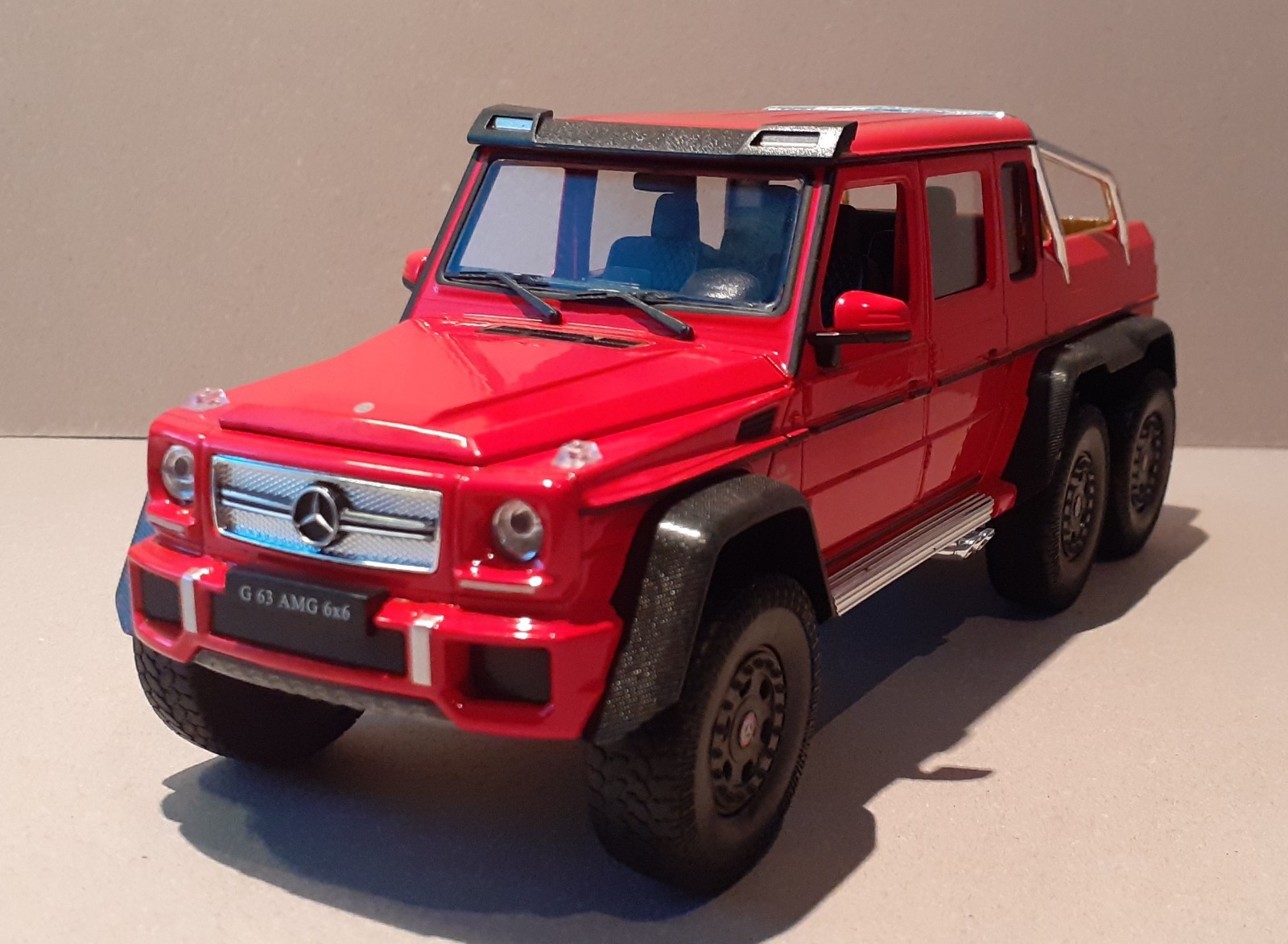 Welly FX Models Mercedes AMG 6X6 1:24 Scale Die Cast Model Car Red Colour