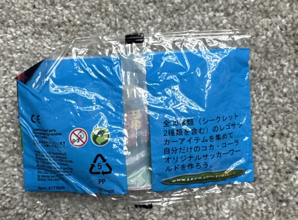 lego 2002 fifa world cup japan korea coca cola promo mini figures