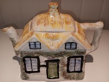 PRICE & KENSINGTON COTTAGE WARE TEA POT