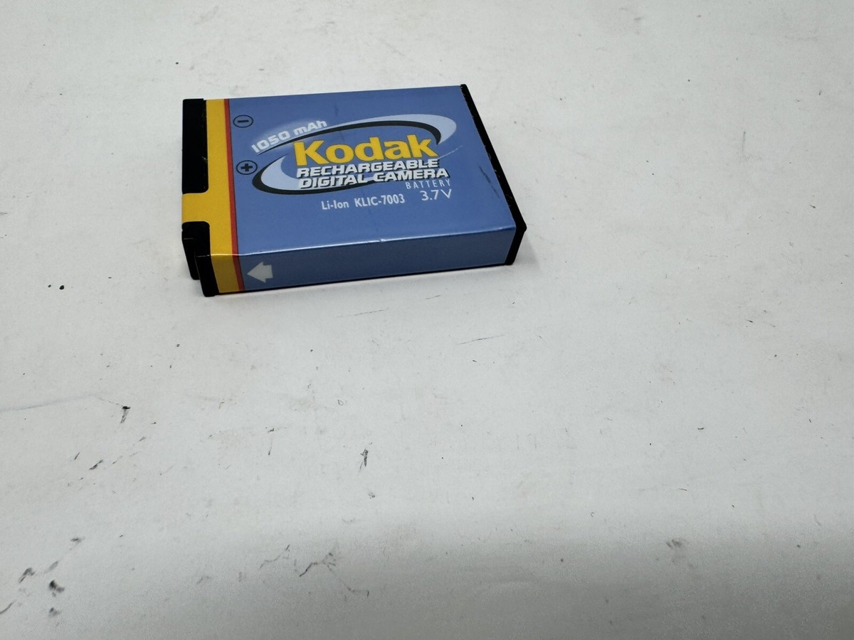 Kodak Li-Ion Rechargeable Digital Camera Battery KLIC-7004