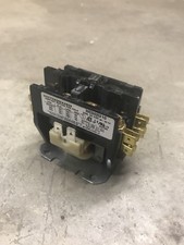Contactor HC302U10 2 Pole, HCCY2HQO2AA833, 24 Volt Coil Pre-owned