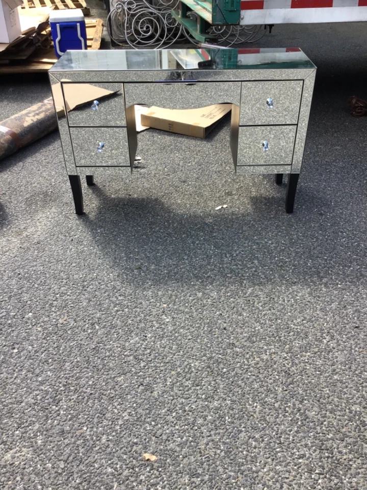 Tocador espejado ACME con espejo iluminado en muy buen estado Foto 2 de 4