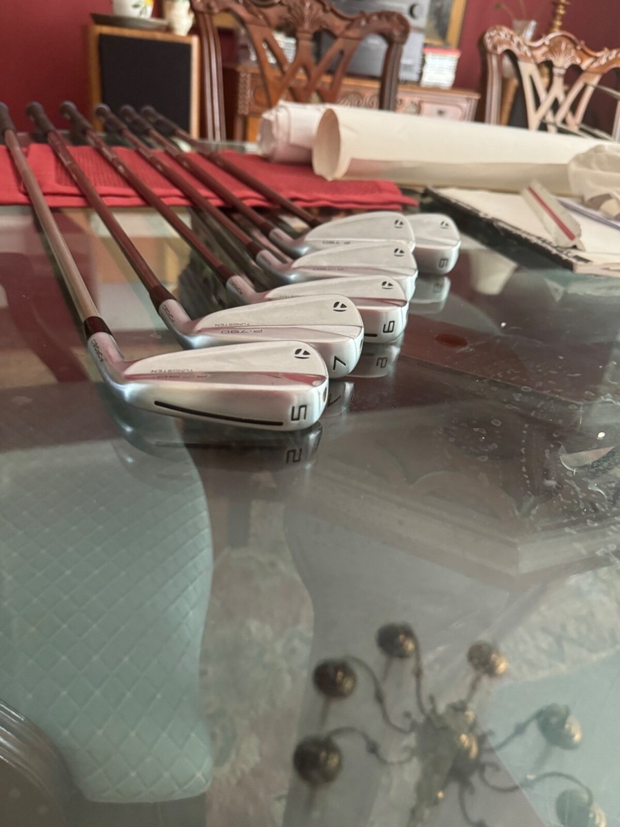 Taylormade P790 golf clubs irons set Graphite shafts recoil Taylormade P790 golf clubs irons set Graphite shafts recoil
