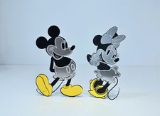 Pandora Store Disney Display Mickey and Minnie Mouse Classic Metal Cake Topper