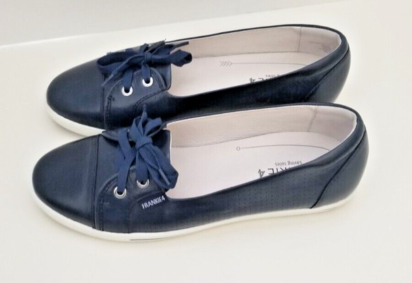 'Frankie 4' Size 11 Ladies Shoes Slip-on Navy. Leather. Pre-Loved