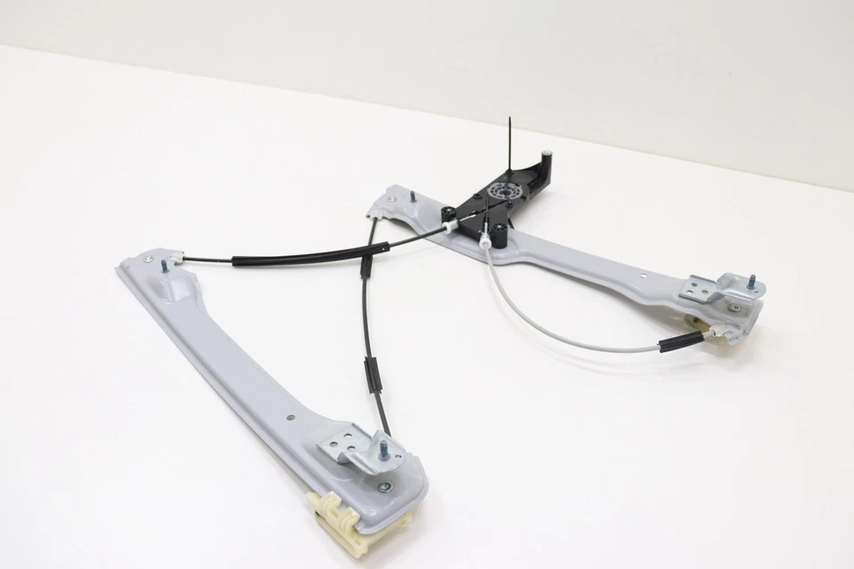 GMC TERRAIN 2018-2024 puerta delantera izquierda lado del conductor ventana regulador de vidrio OEM Foto 2 de 4