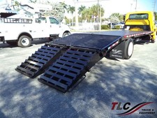 2019 International 4300 W 25ft Beaver Tail Dove Tail Ramp Truck Equip Hauler