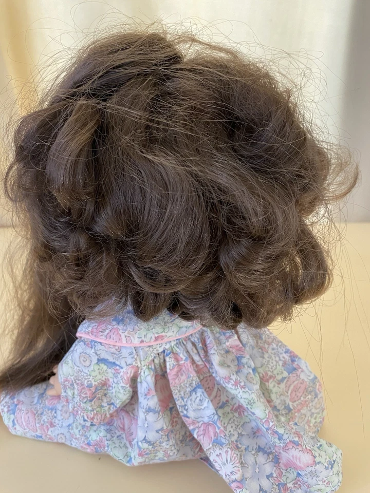 Poupée Kattie Raynal Brune Soeur Tinnie - Photo 3/4