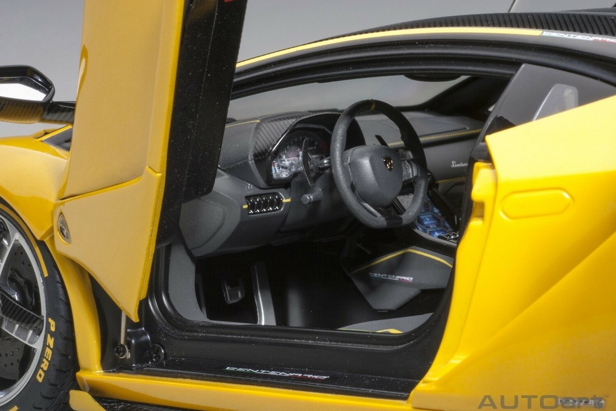 ランボルギーニ チェンテナリオ LP770-4 1/18 イエロー Make Up Co., Ltd. / Lamborghini Centenario LP770-4 2016 Rear