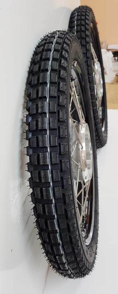 Simson 2x Rad Räder Alu schwarz Enduro Heidenau S51 S50 KR51 Schwalbe 1,5 K32