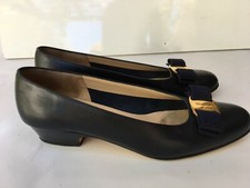 Salvatore Ferragamo Vara Bow Blue Leather low heel women shoes 7 AA
