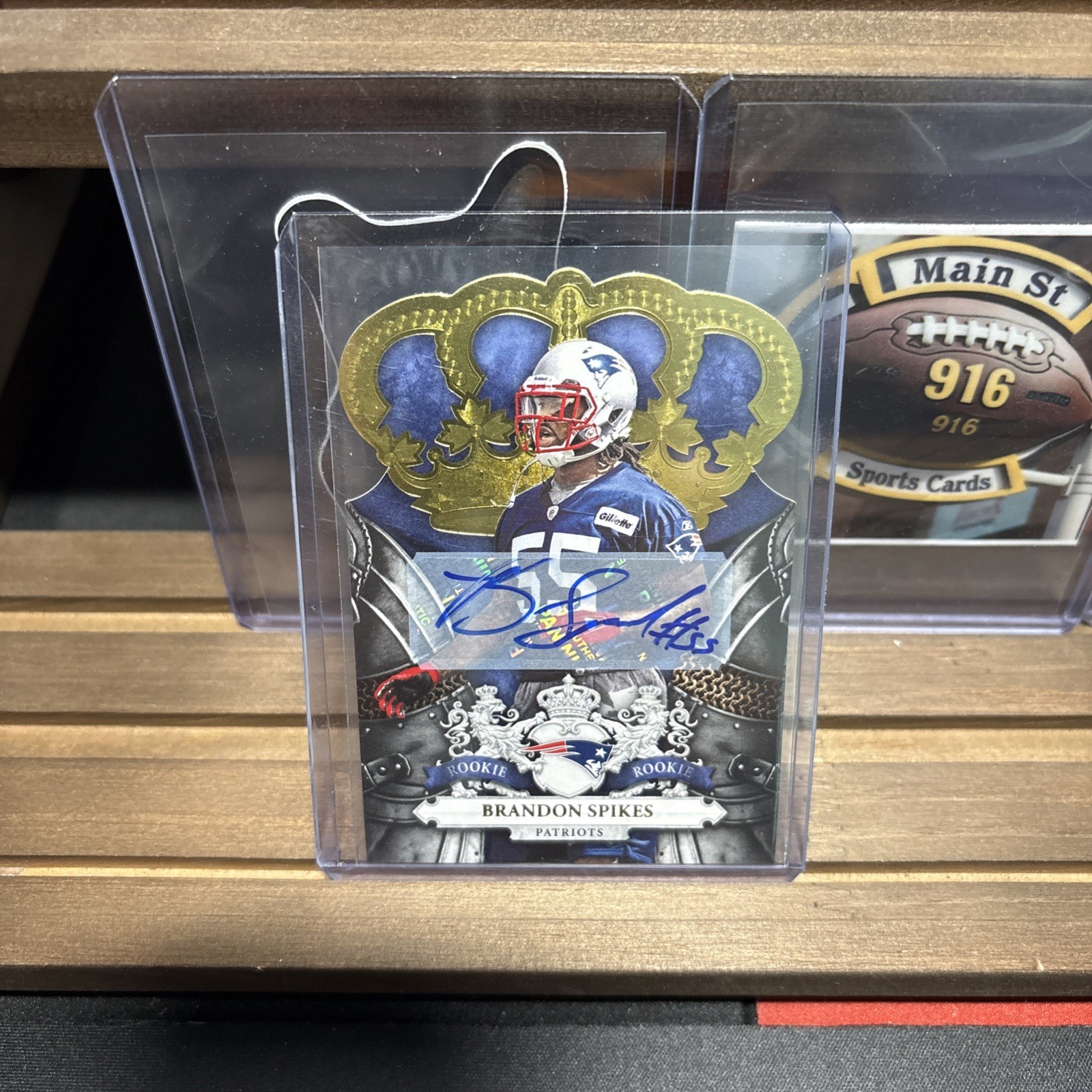 Brandon Spikes Panini Crown Royale #111 Autograph-Gold