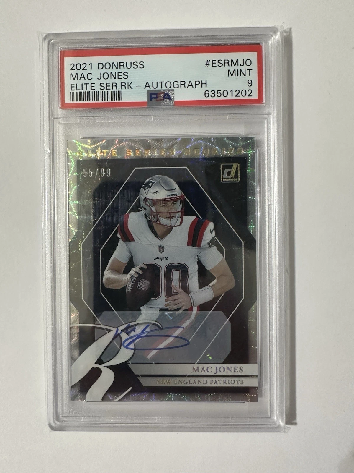 Mac Jones Panini Donruss Elite Series Rookie #ESRMJO Autograph