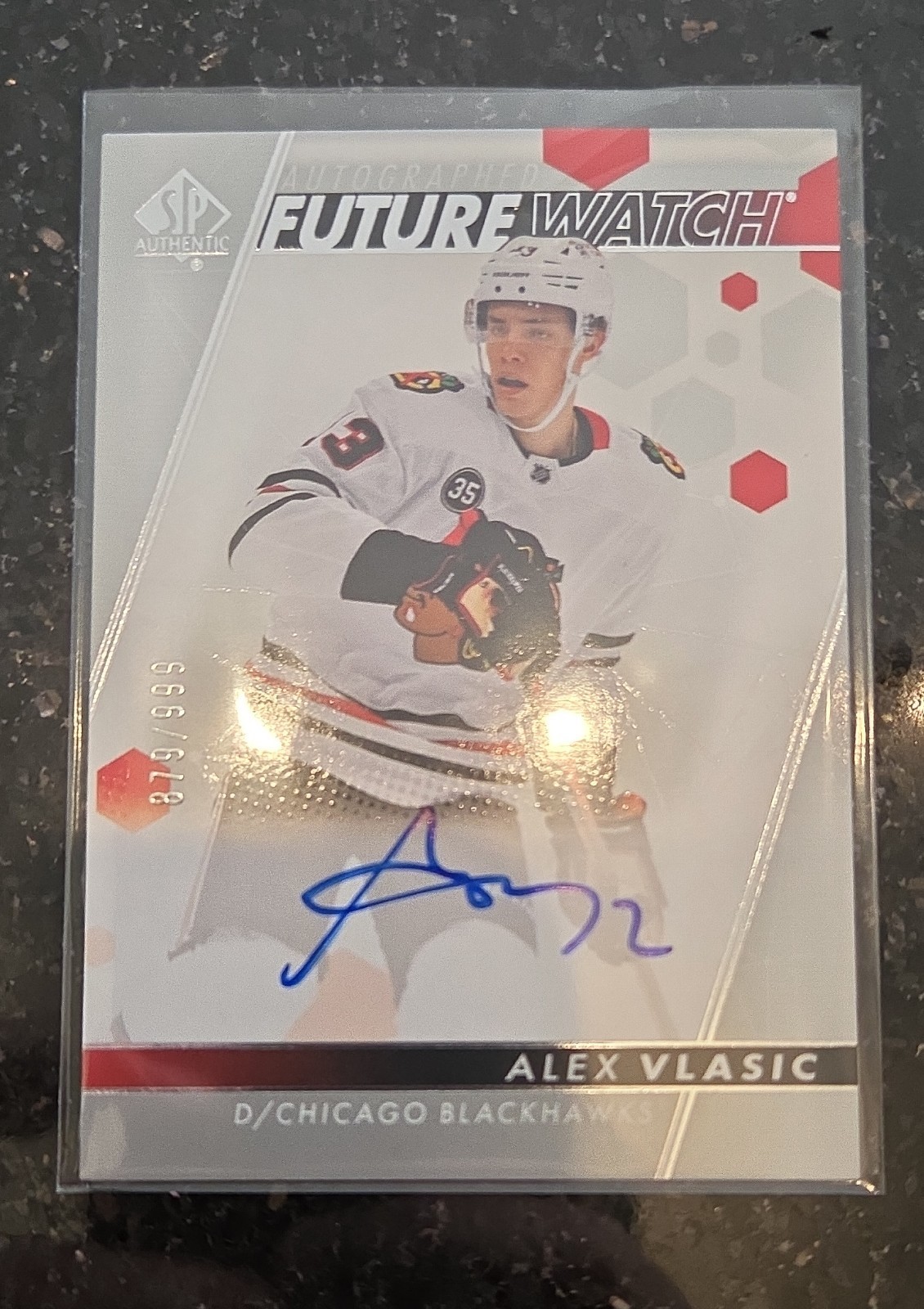 2022-23 SP Authentic Future Watch Auto Alex Vlasic #111 /999 (AU, RC)