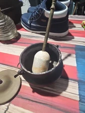 Antique TOC Heavy Cast Iron Fire Starter SMUG Pot Cauldron Kettle Pumice STIR
