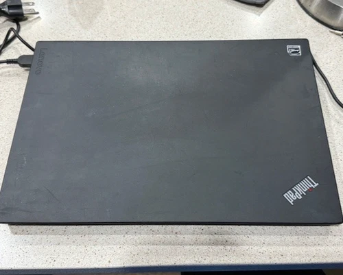 Lenovo ThinkPad T470 Intel Core I5-6300U @ 2.40GHz 8GB RAM 128 GB SSD