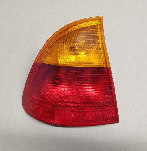 BMW E46 3er Touring Rückleuchte Rücklicht aussen links Blinker orange 6928385