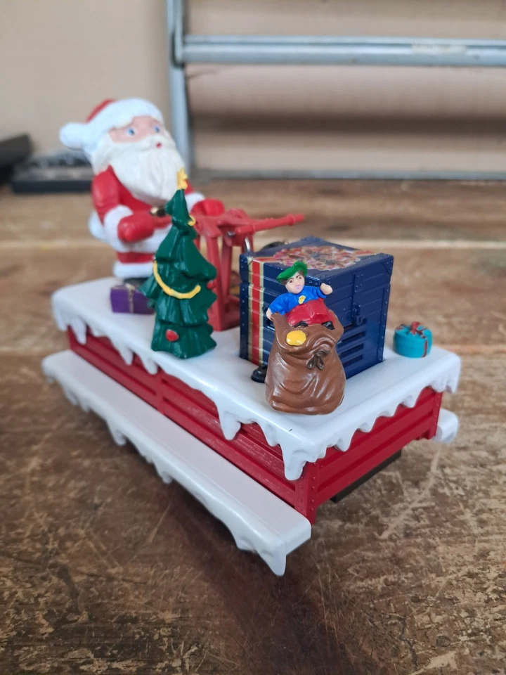 LGB 21010 G Scale Santa Claus Operating Hand Car CLEAN NOS Video - Image 3 of 4