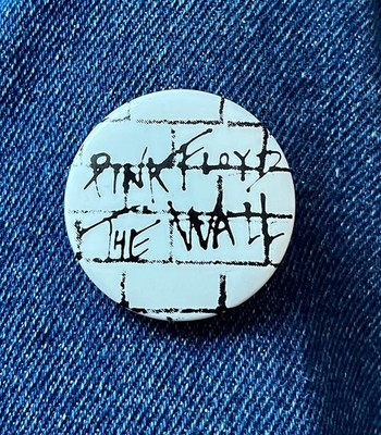 1979 Pink Floyd The Wall 1 1/2'' Cello Advertising Pinback See Remarks