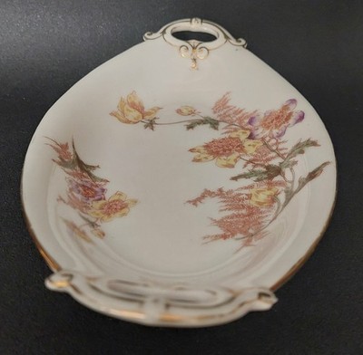 Ravierset Aus Porzellan Mit Limoges Deko Für E. Bourgeois Paris Anfang 20. Jh.