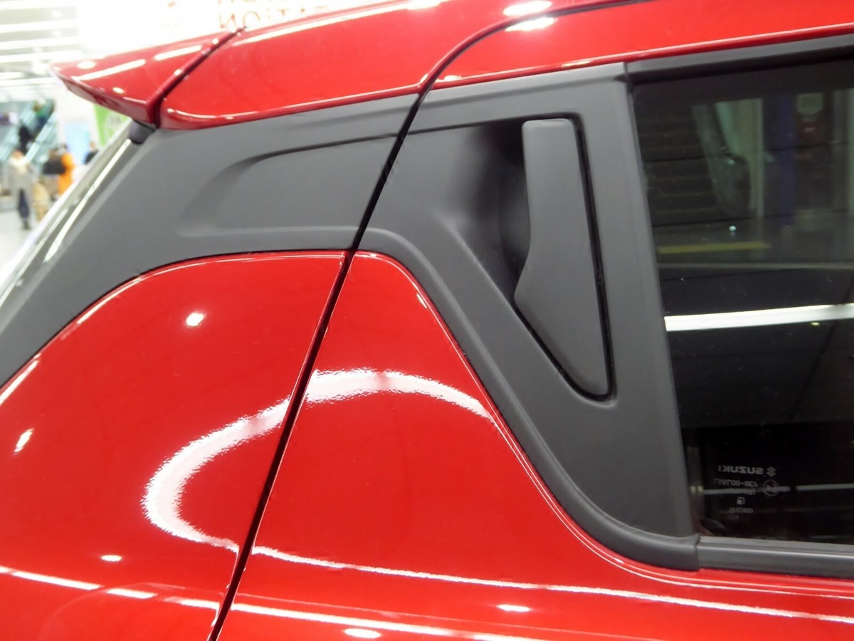 NEW Genuine Suzuki SWIFT 2017-On Rear RH Back Door Handle Black