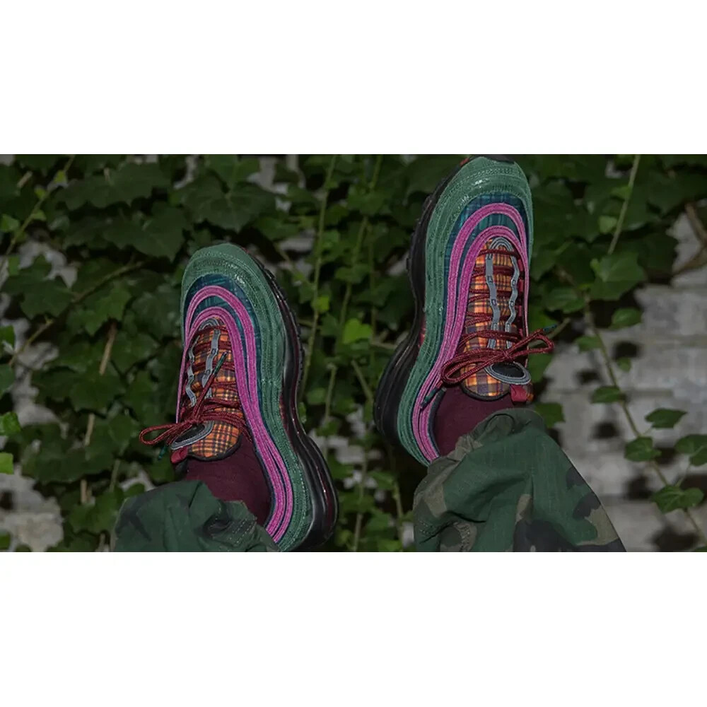 Nike Air Max 97 NRG Plaid Jacket Pack Size 4 Mens AT6145 600  display picture 3