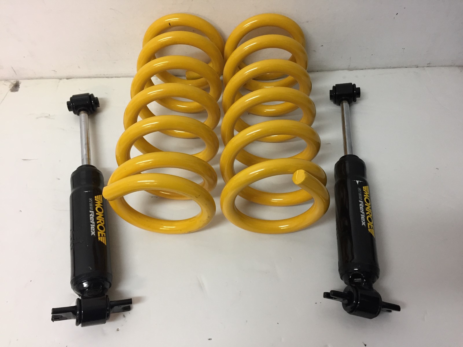 KING Springs Monroe Shock Lowered Front Suspension Holden Torana LC LJ