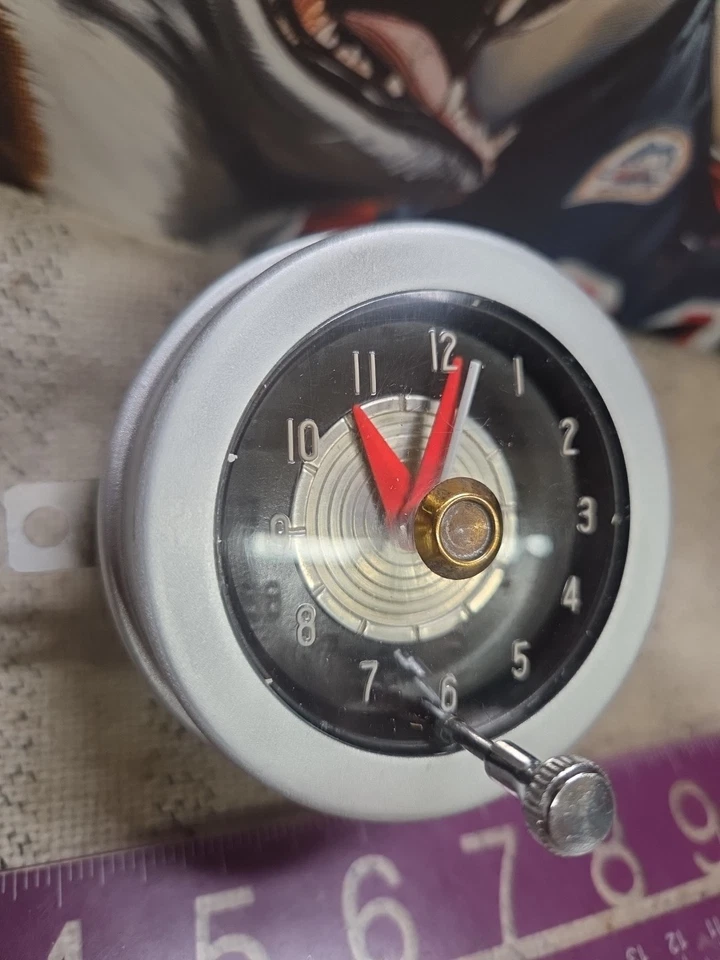 Reloj Chrysler 300 New Yorker 1956 reparado funcionando Foto 3 de 4