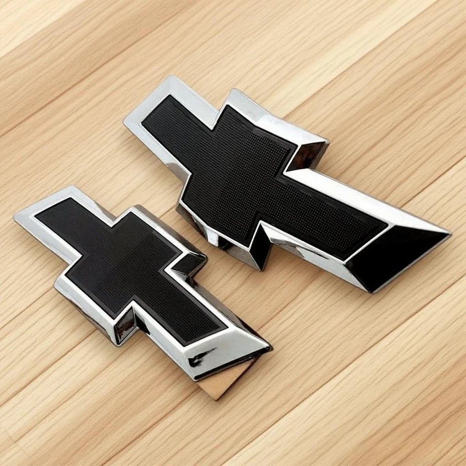 Chevrolet Traverse 2018-2024 pajarita parrilla delantera emblema cromado 23165730 OEM Foto 2 de 4