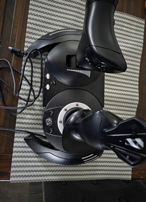 Thrustmaster T Flight Hotas One Black & White Xbox One & X/S & PC Joystick 1458