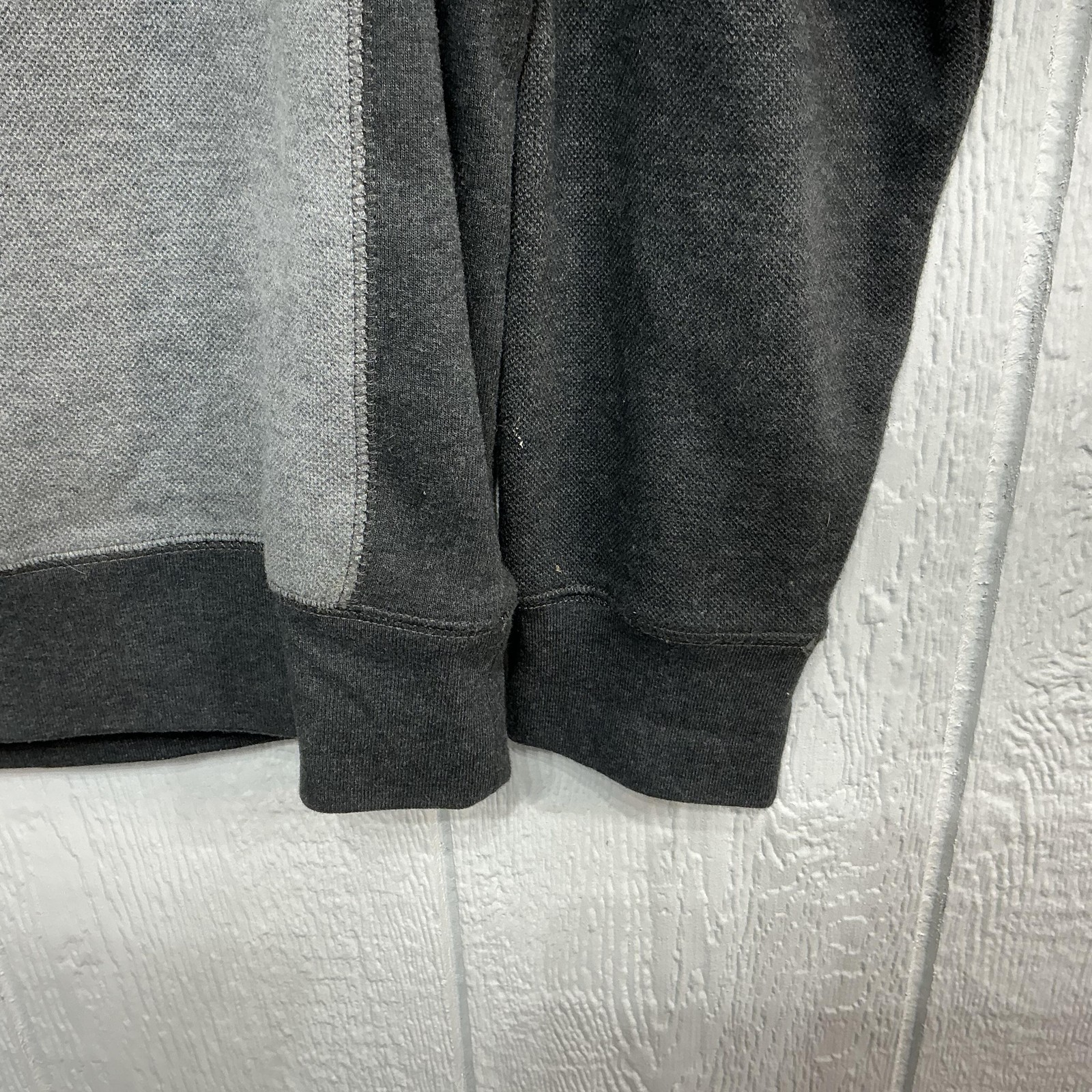 Tommy Hilfiger Sweater Mens Large Gray Black Crewneck Pullover Logo Cotton Blend thumbnail 5