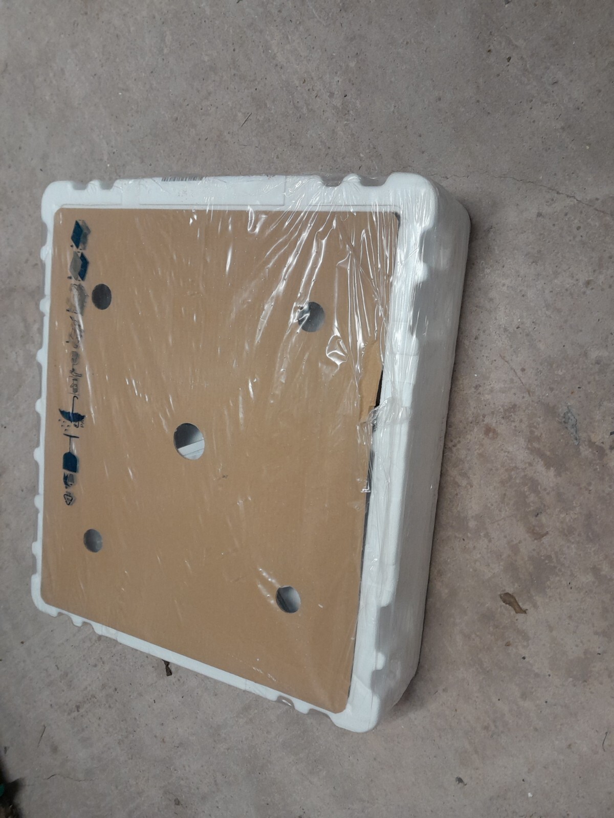 INDESIT PAA642/1 (WH) 4 BURNER WHITE GAS HOB eBay