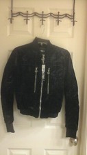 Xoxo, Womens Size Medium, Black Jacket, Velour Feel, Filling, Zipper, Euc