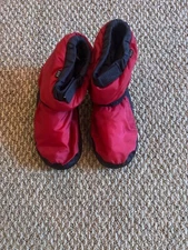 Bloch Booties: Dance warm ups  Color-Red Size-Medium 