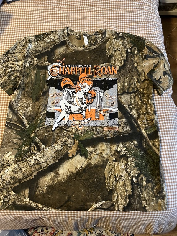 CODE FIVE Realtree Camouflage Midwest Princess Chappell Roan T-Shirt 2XL